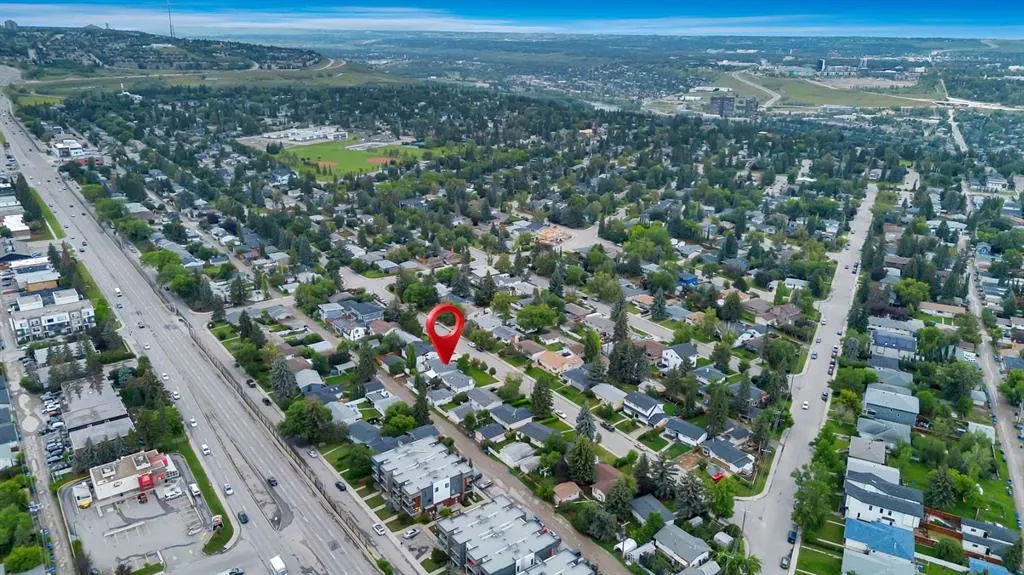 17 Windermere Road SW