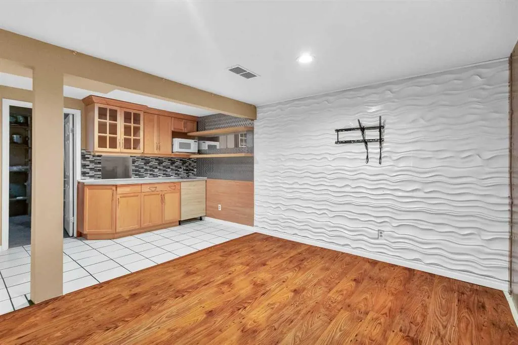 32 Erin Mount Crescent SE
