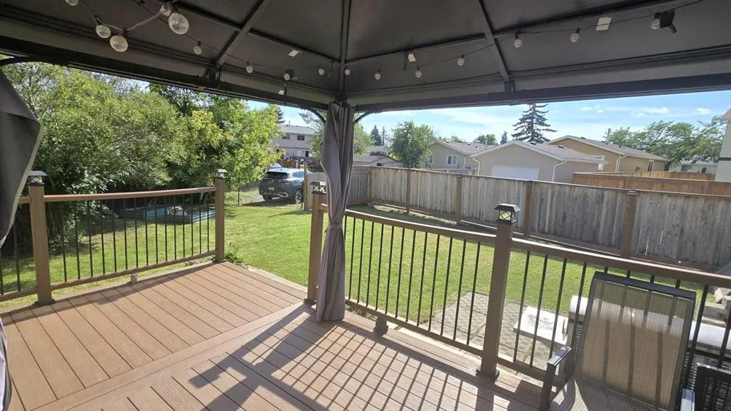 32 Erin Mount Crescent SE