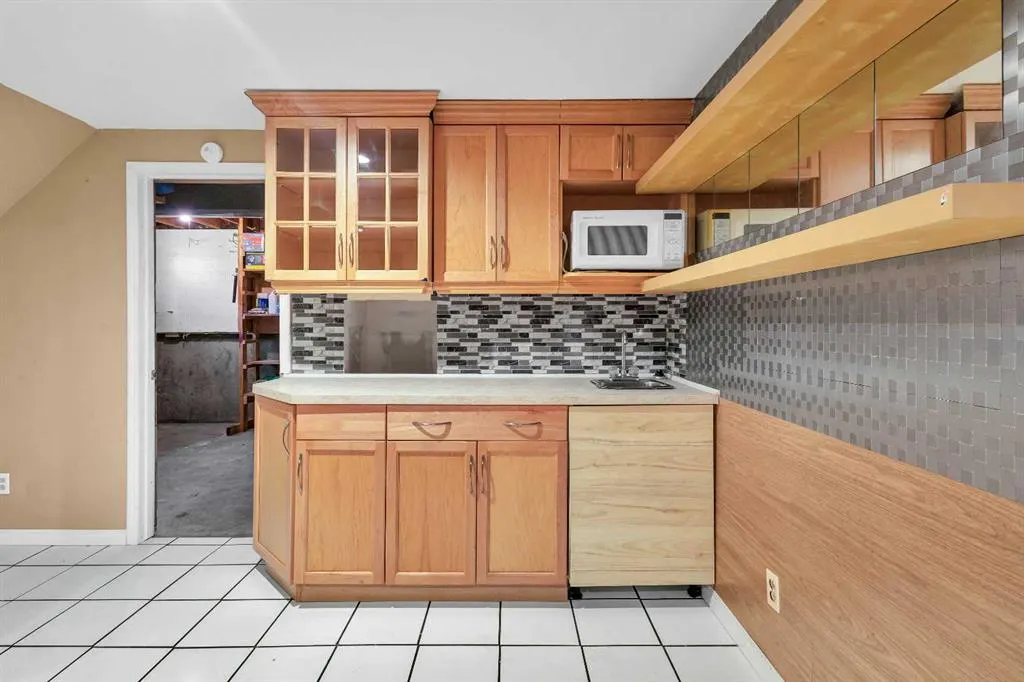 32 Erin Mount Crescent SE