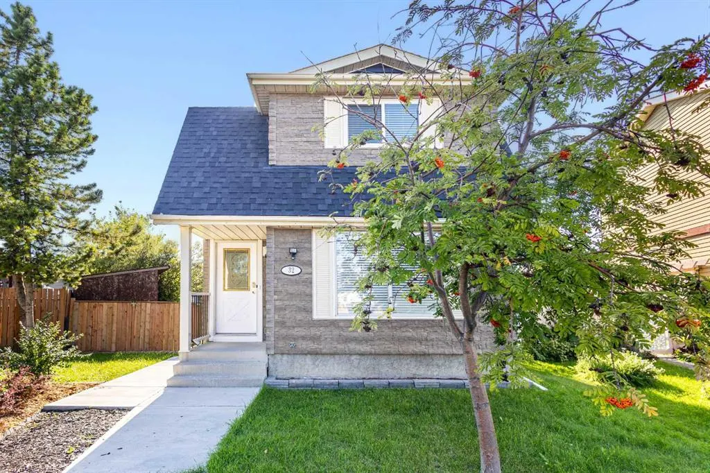 32 Erin Mount Crescent SE