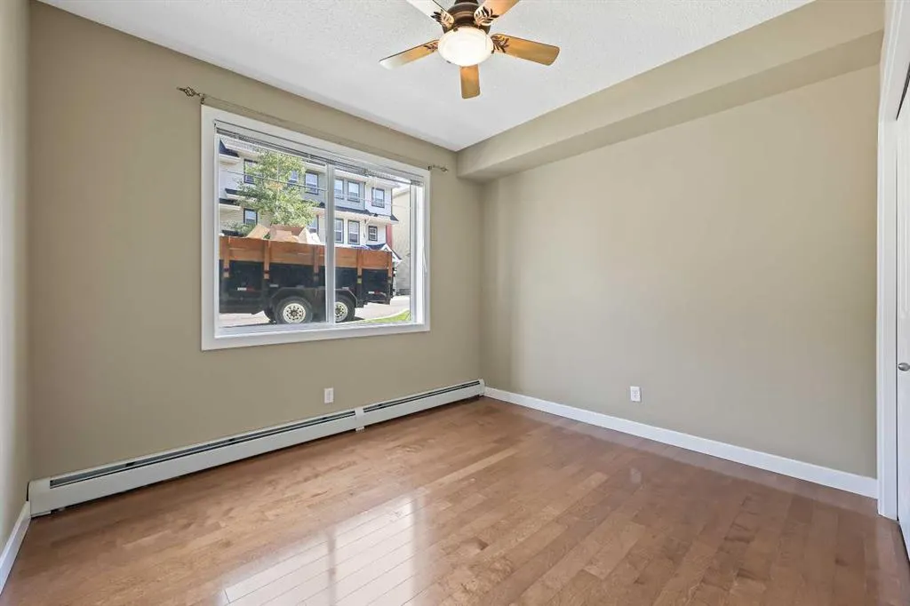 48 Panatella Road NW, #102