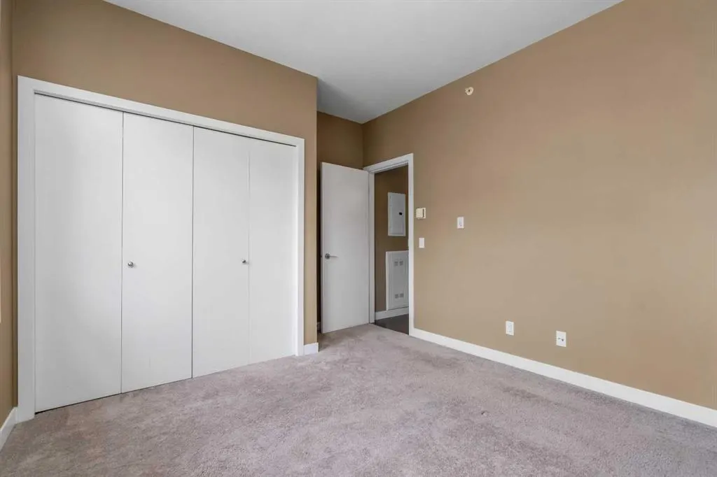 4303 1 Street NE, #409