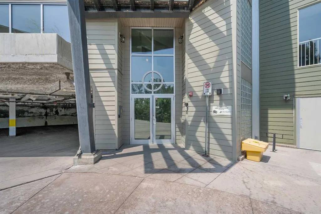 4303 1 Street NE, #409