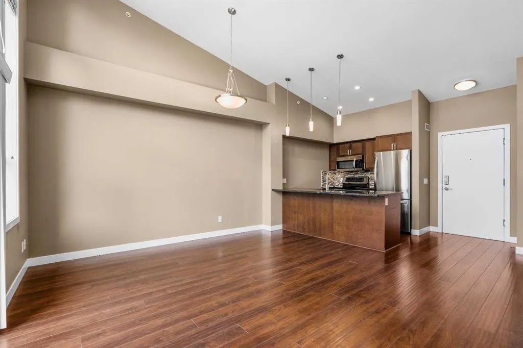 4303 1 Street NE, #409