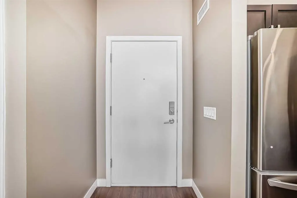 4303 1 Street NE, #408