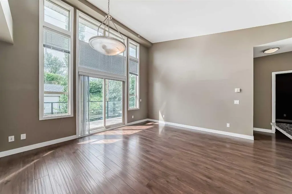 4303 1 Street NE, #408