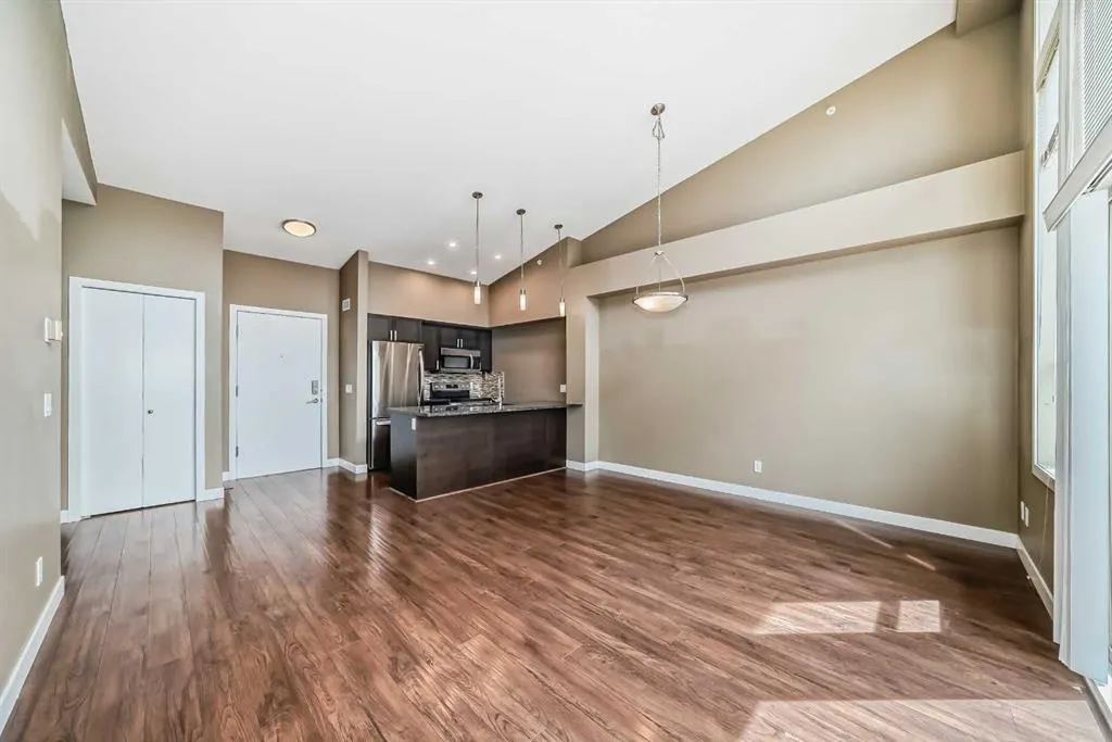 4303 1 Street NE, #408