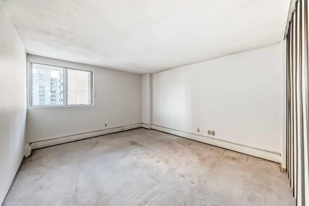 340 14 Avenue SW, #401