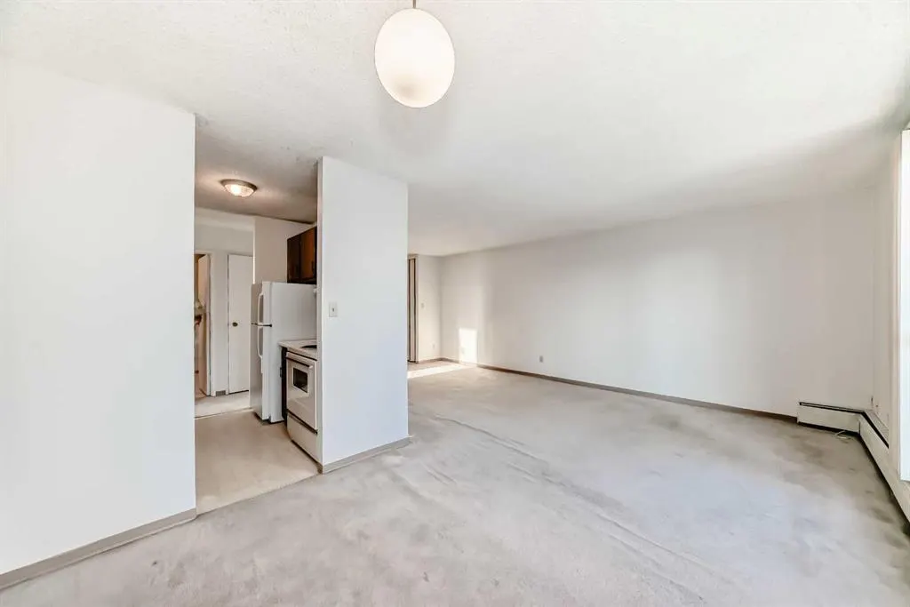 340 14 Avenue SW, #401