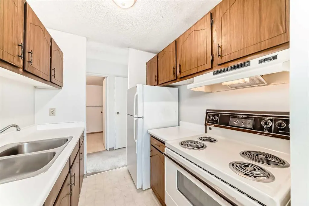 340 14 Avenue SW, #401
