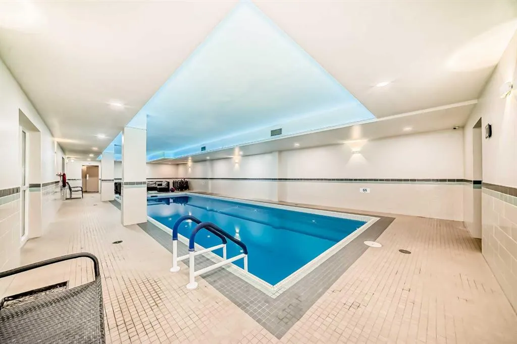 340 14 Avenue SW, #401