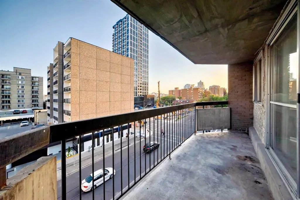 340 14 Avenue SW, #401