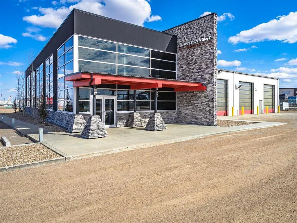 5531 70 Avenue, #2nd Floor