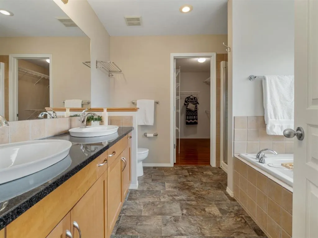 347 Squamish Court W