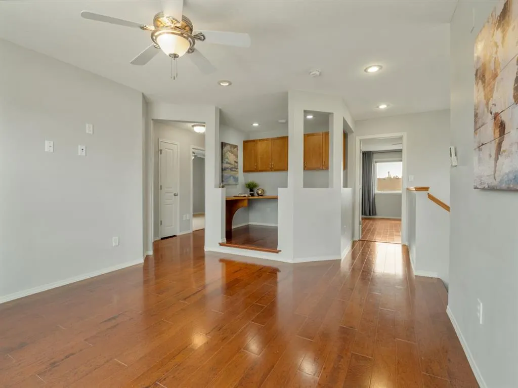 347 Squamish Court W