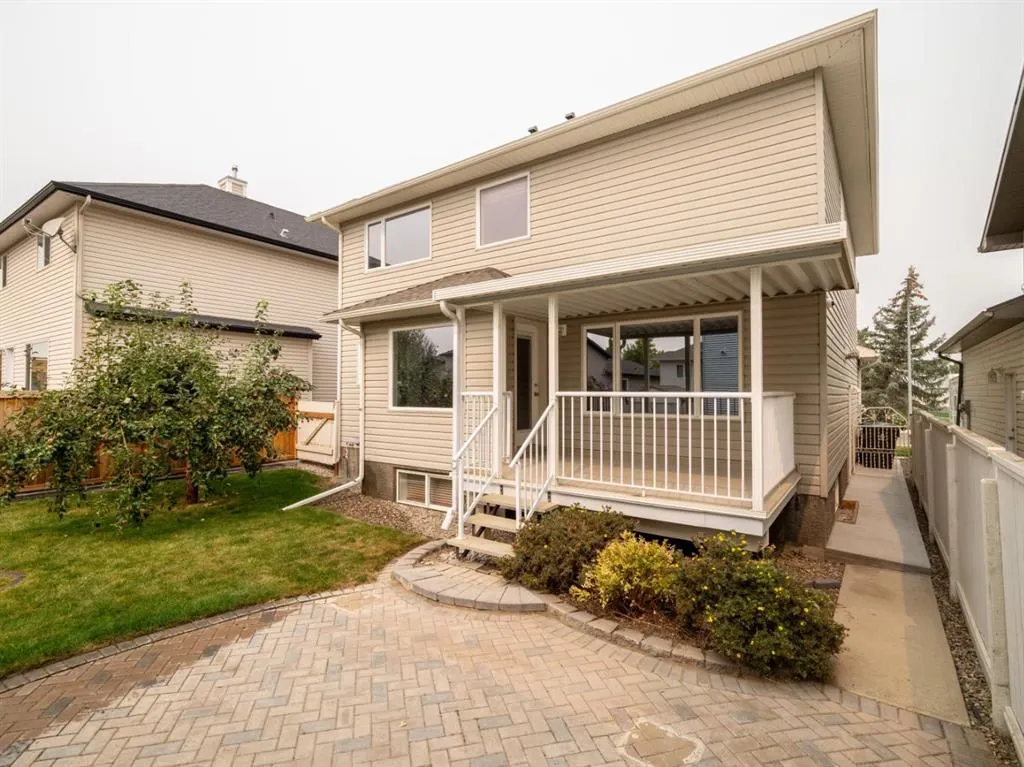 347 Squamish Court W