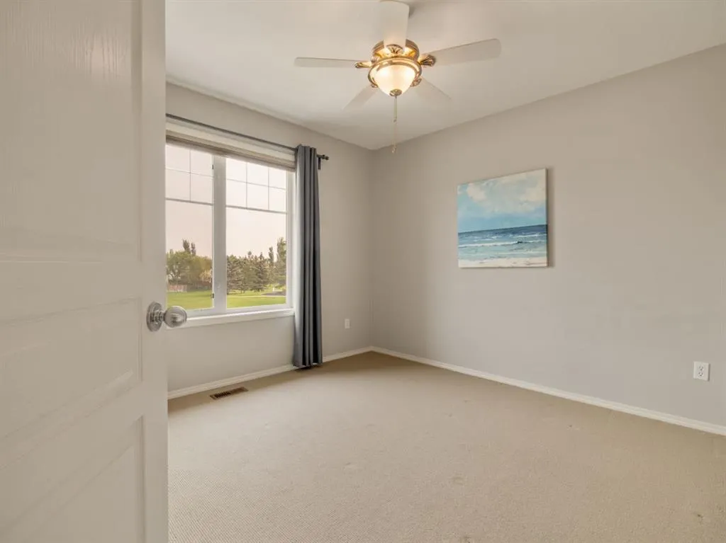 347 Squamish Court W