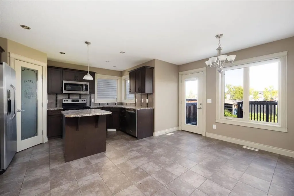 117 Chestnut Way