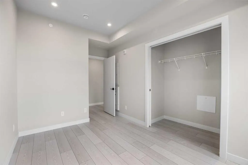 110 18A Street NW, #701