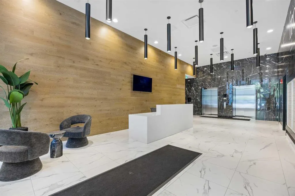 110 18A Street NW, #701