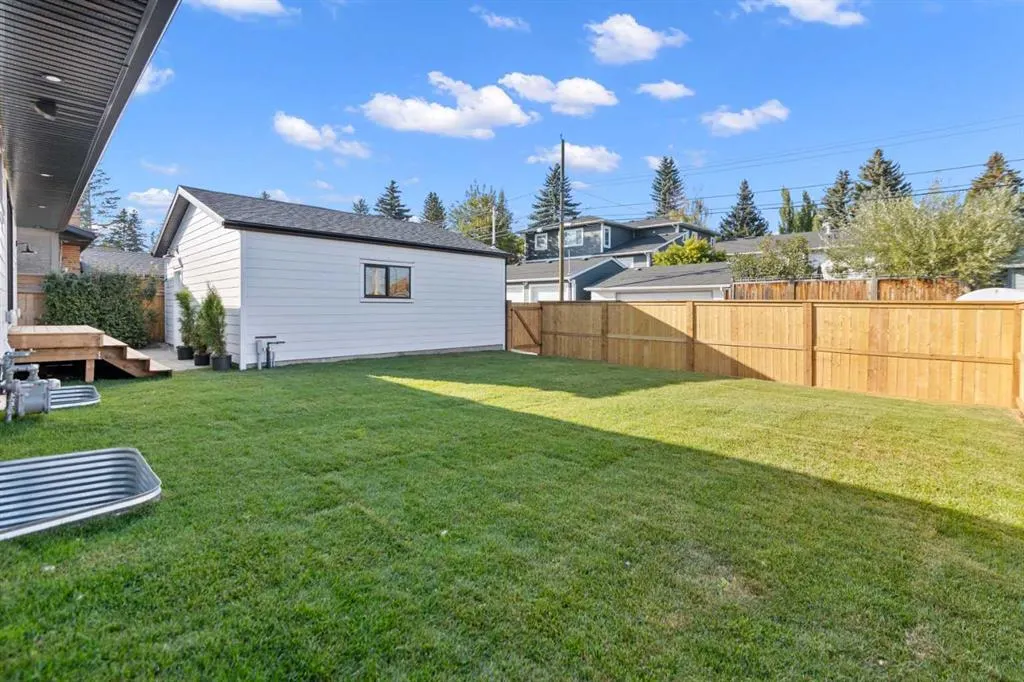 1275 Lake Sundance Crescent SE