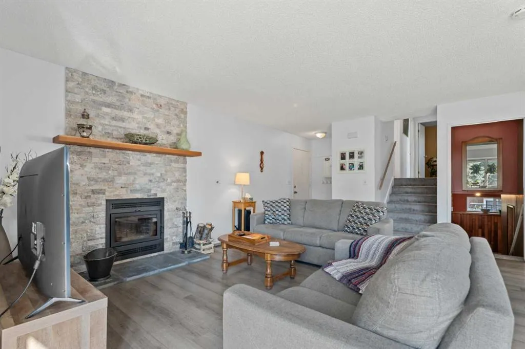 103 Thorson Place