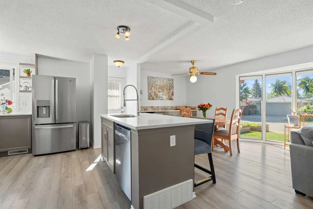 103 Thorson Place