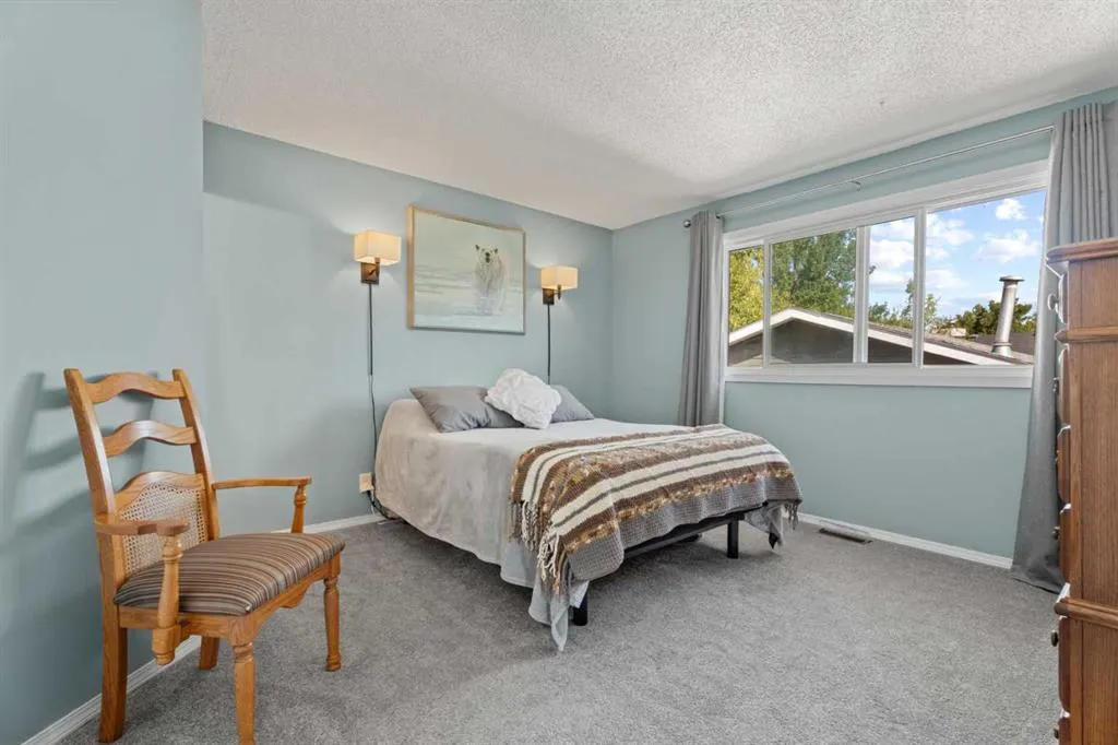 103 Thorson Place