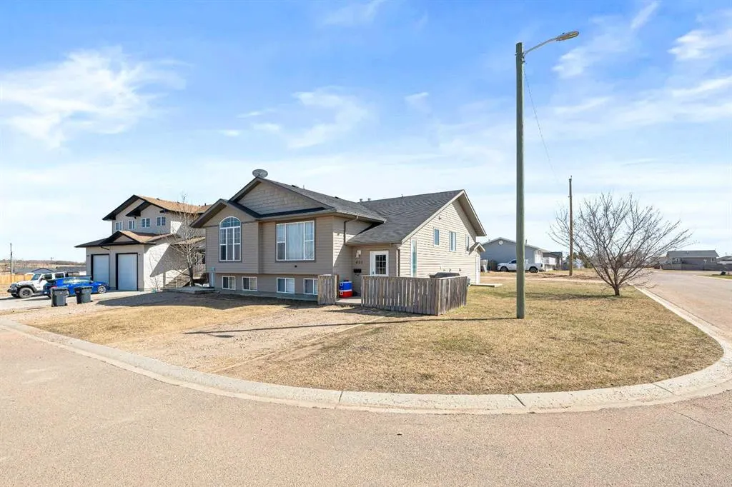 401 & 403 6 Street