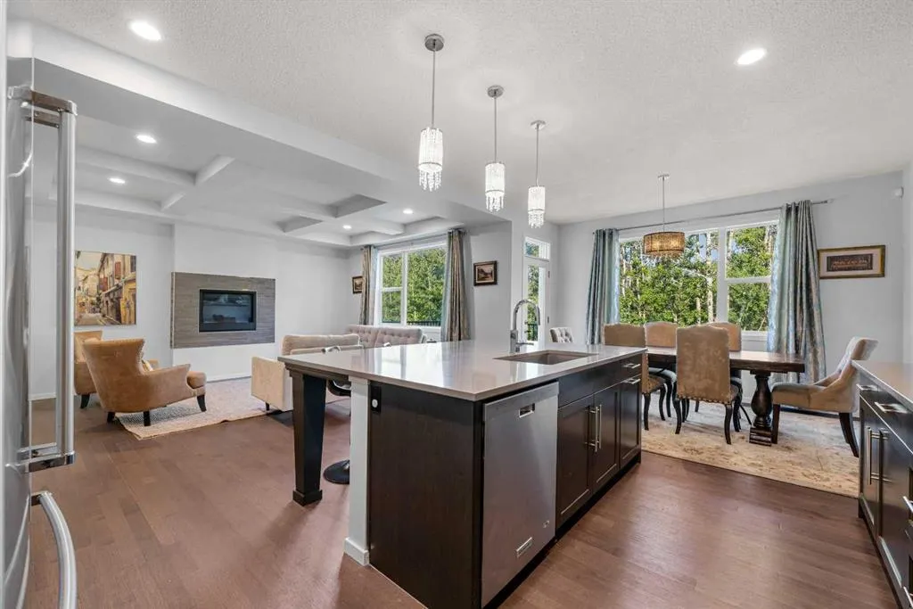 220 Walgrove Heath SE