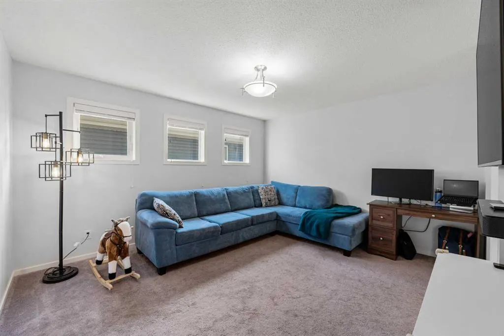 220 Walgrove Heath SE