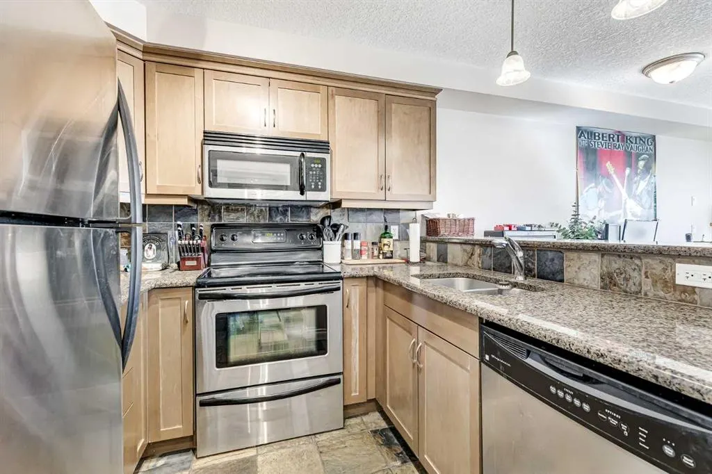 725 4 Street NE, #304