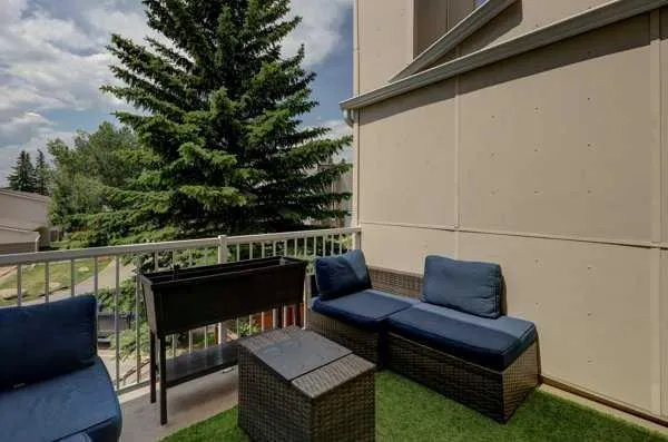 13104 Elbow Drive SW, #407
