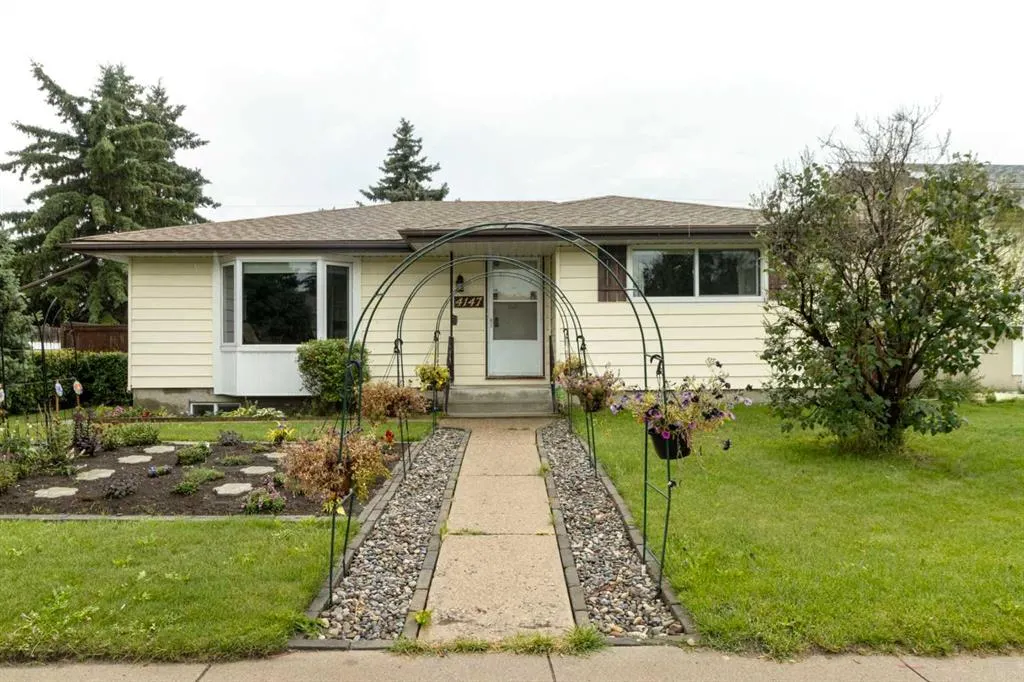 4147 Maryvale Drive NE