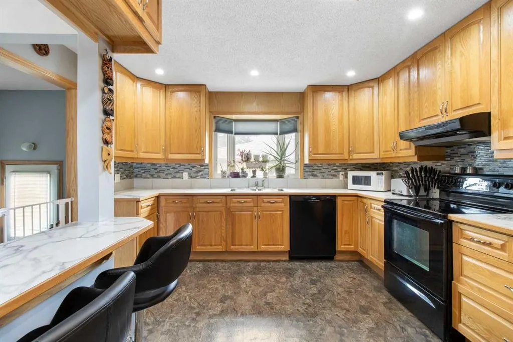 4147 Maryvale Drive NE