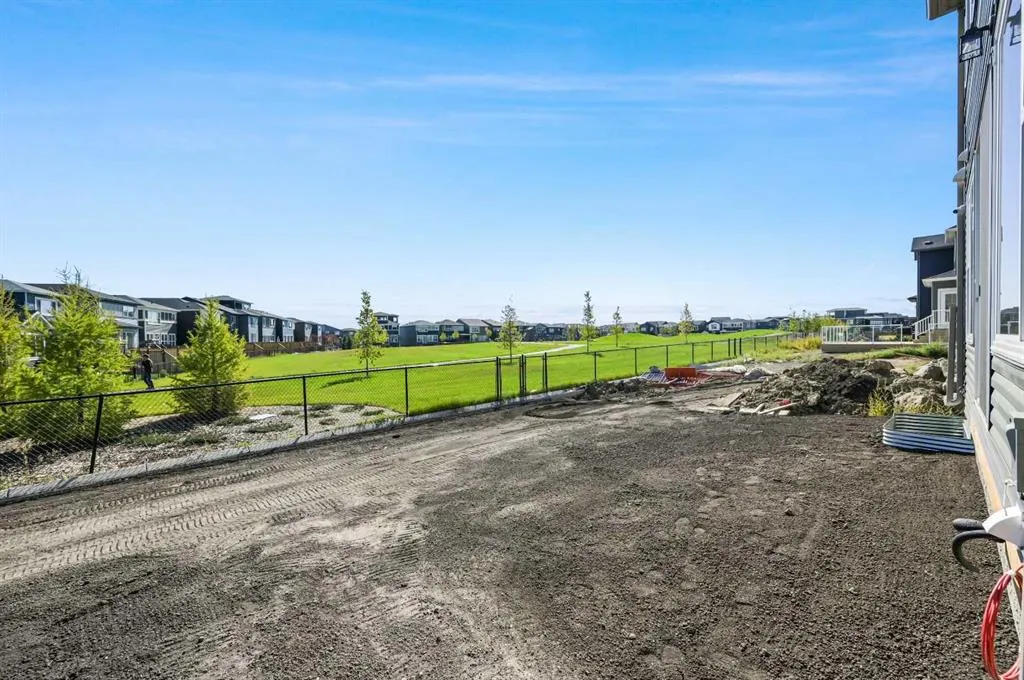 232 Belmont Park SW
