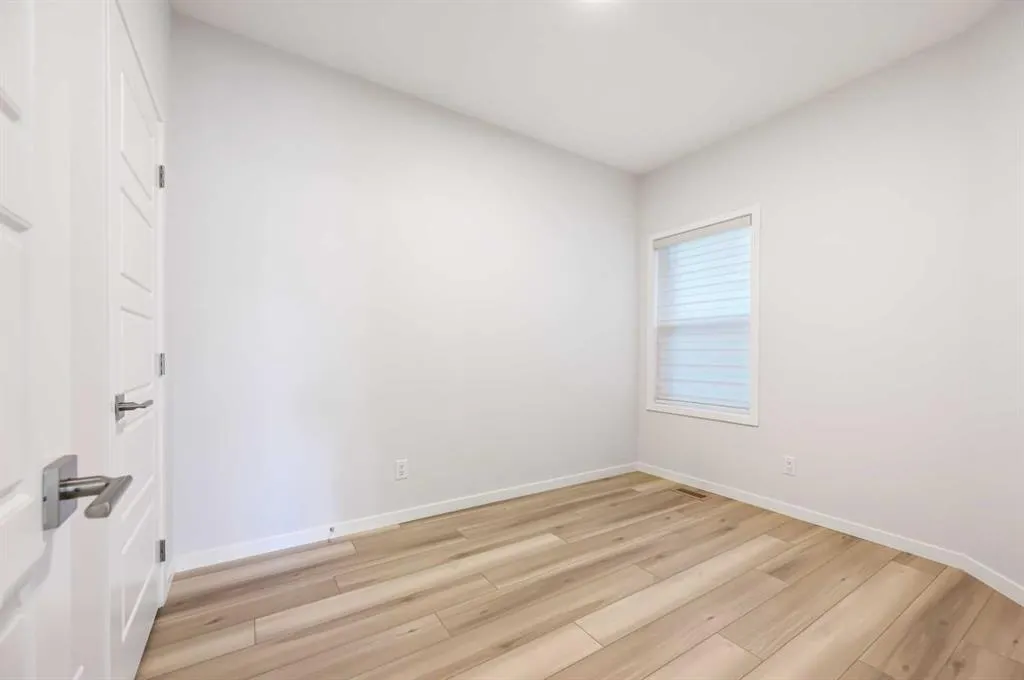 232 Belmont Park SW