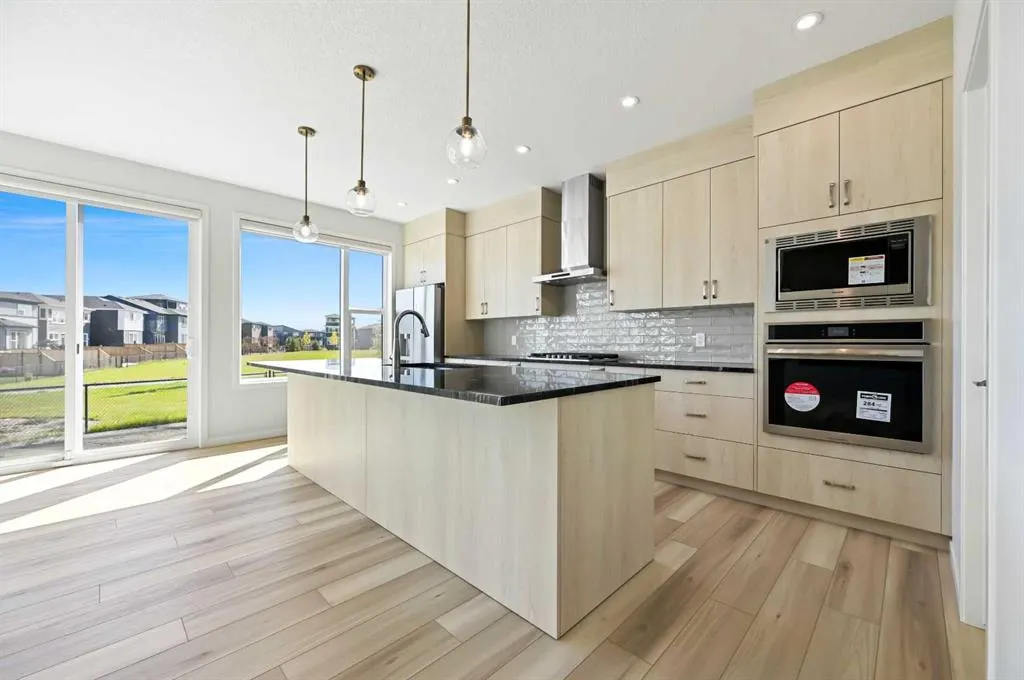 232 Belmont Park SW