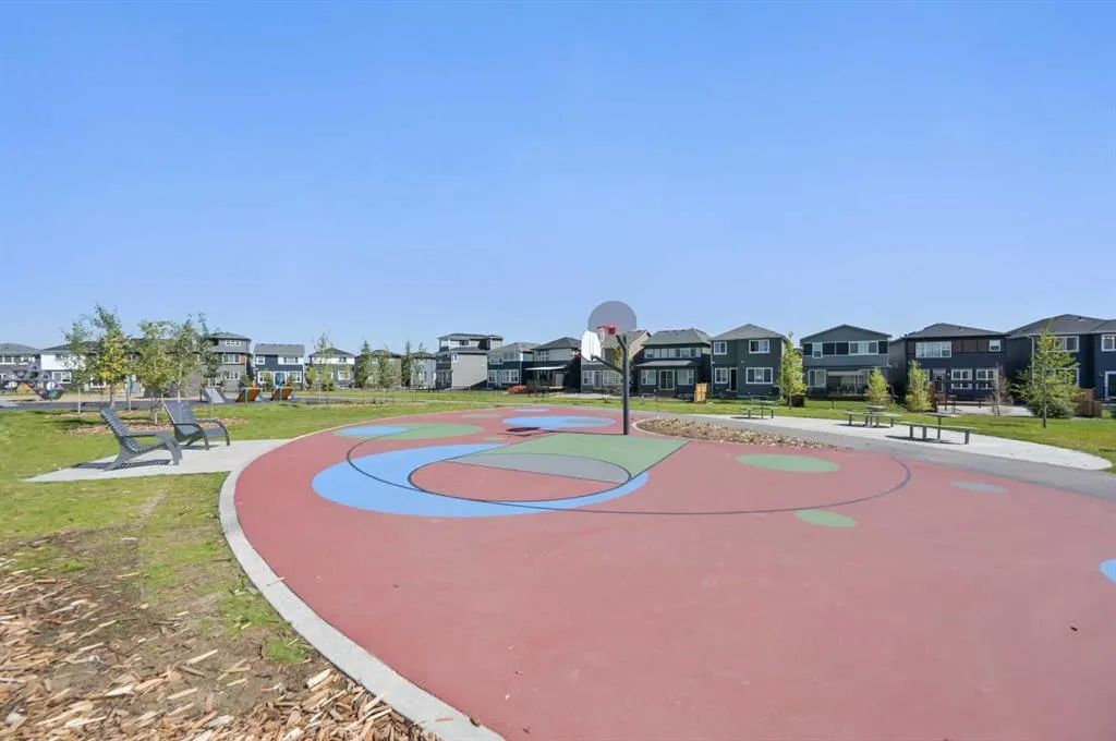 232 Belmont Park SW