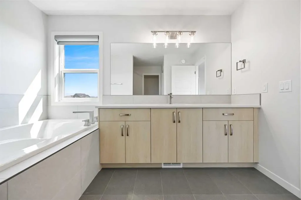 232 Belmont Park SW