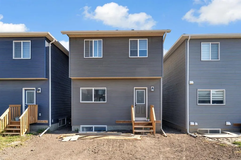 67 Corner Glen Gardens NE