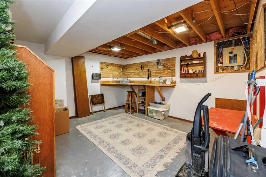 24 Caswell Close