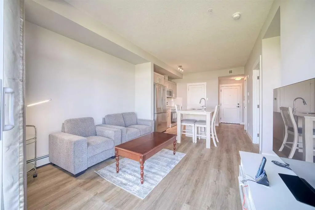 40 Sage Hill Walk NW, #314