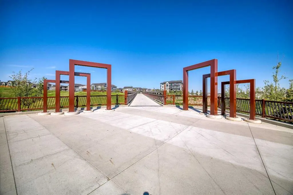 40 Sage Hill Walk NW, #314