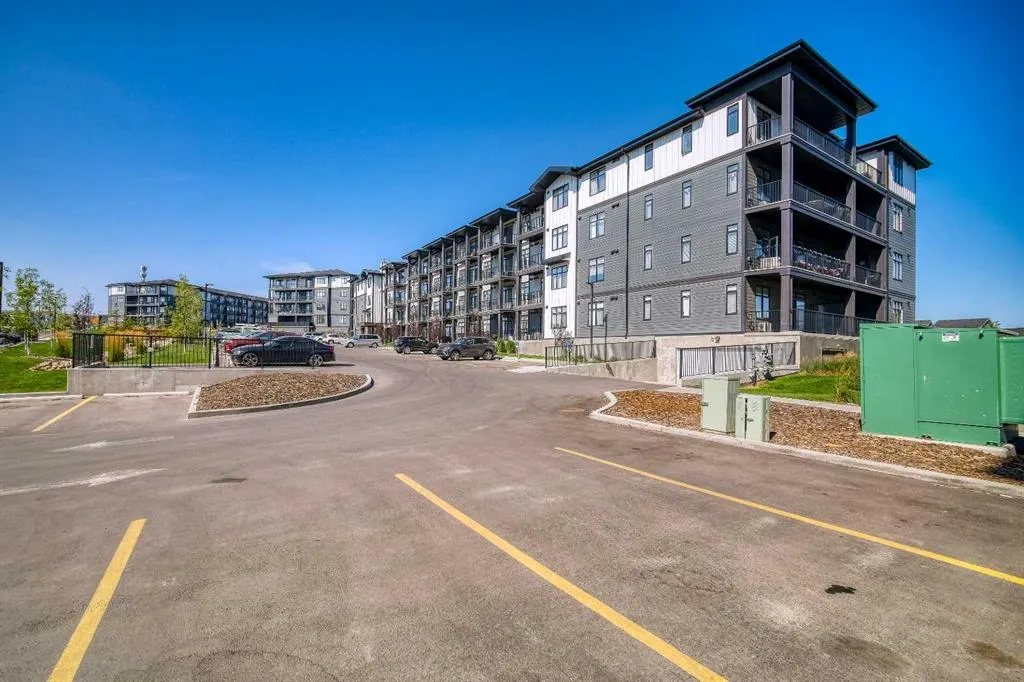 40 Sage Hill Walk NW, #314