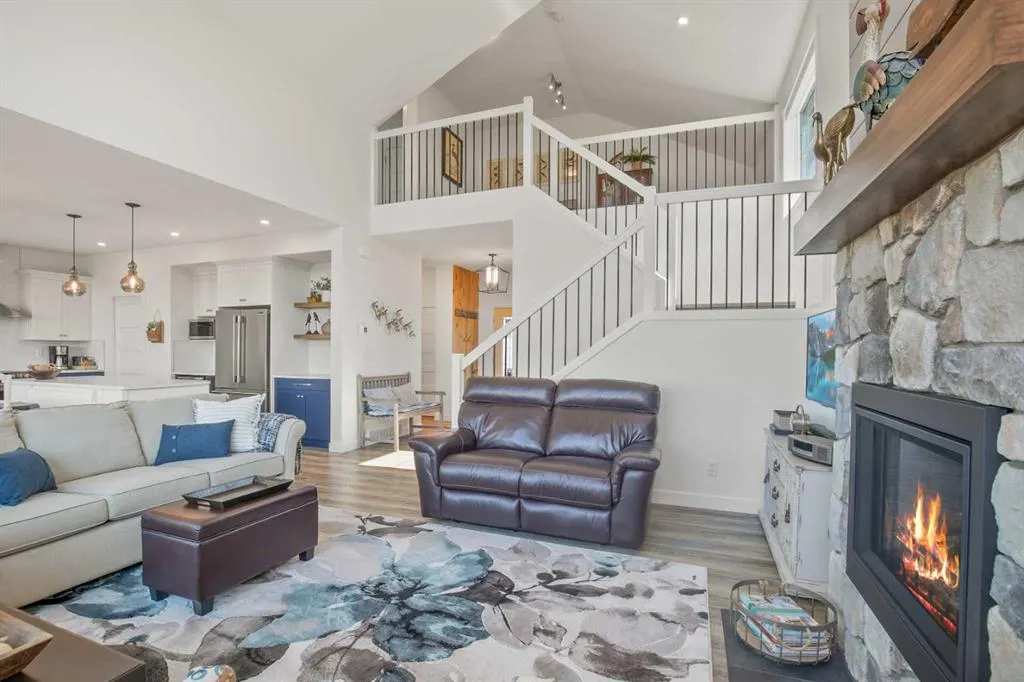 705 Bridgeview Road