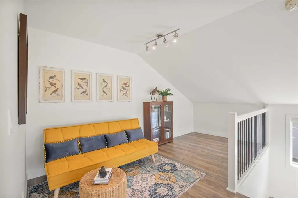 705 Bridgeview Road