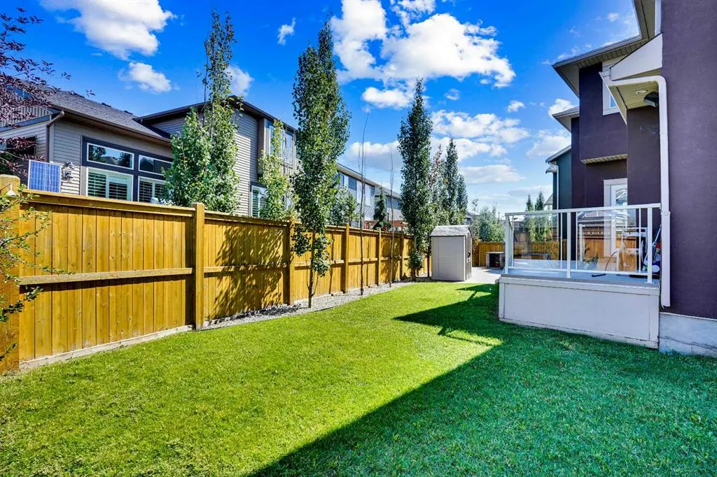 172 Kinniburgh Way Chestermere