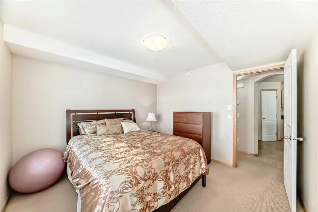 90 Panatella Landing NW, #105
